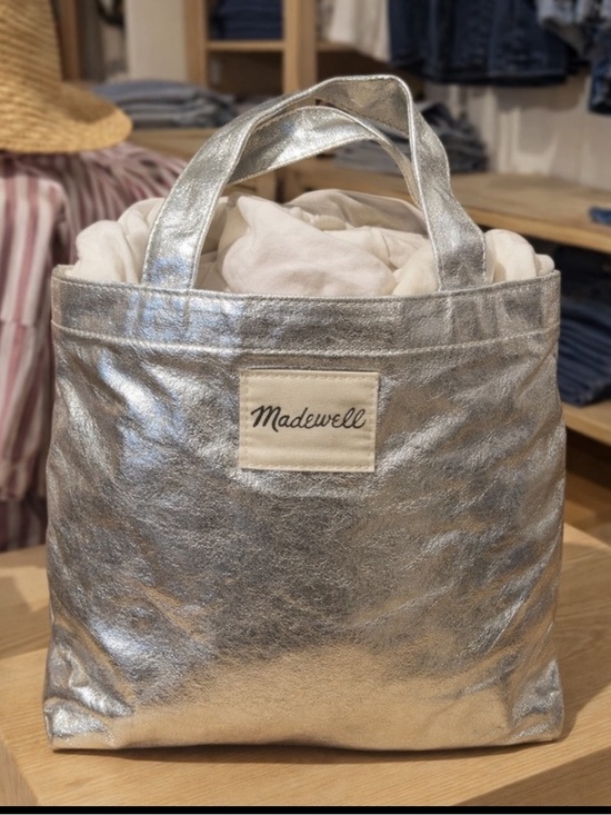 Madewell Handbags - Madewell silver metallic mini tote